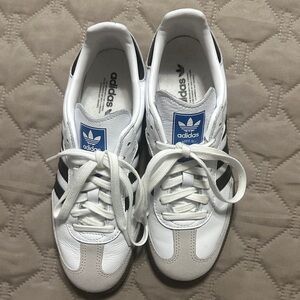 Adidas Samba OG white and black sneakers size 6.5